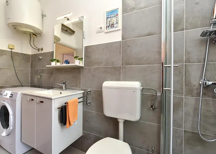 Apartamento Davor 2330 *