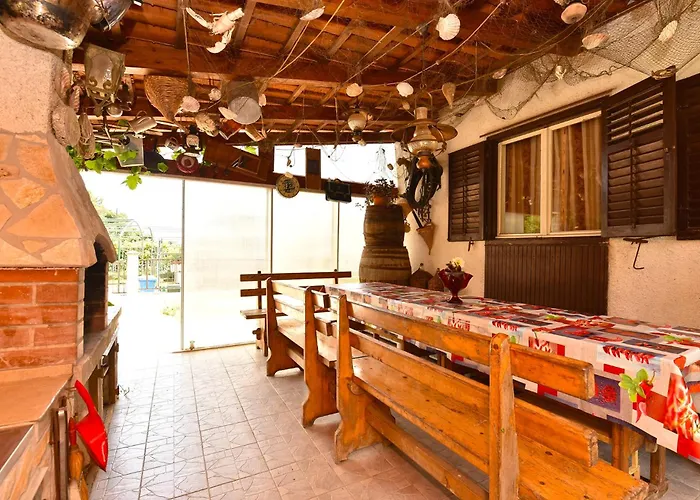 Апартаменты Davor 2330 Пула